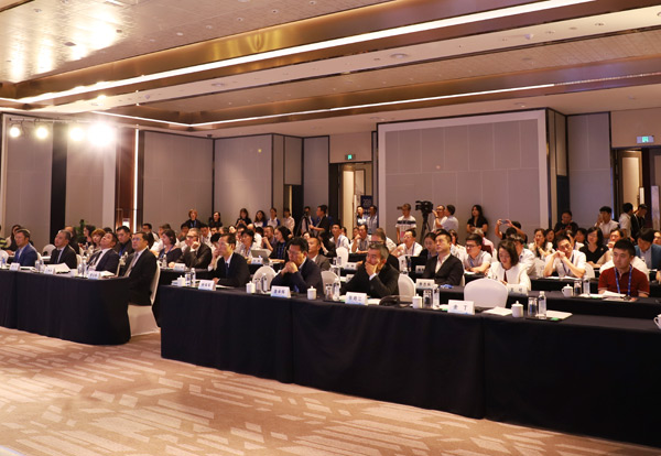 e741f307-3384-4c59-bc45-55a683fd4b6e